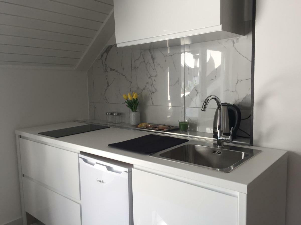 Apartman Studio Sonas 3 With Free Private Parking Karlovac Exterior foto