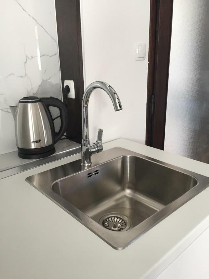 Apartman Studio Sonas 3 With Free Private Parking Karlovac Exterior foto