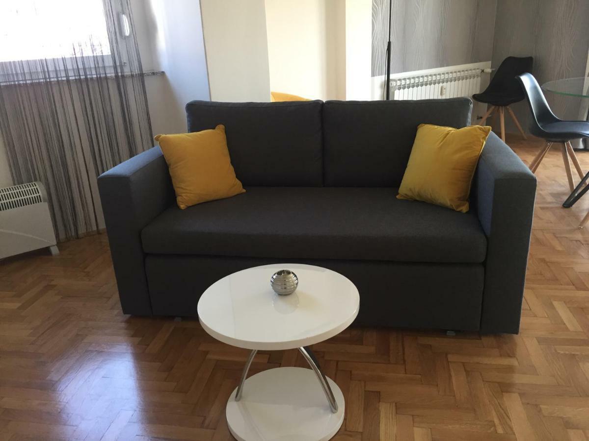Apartman Studio Sonas 3 With Free Private Parking Karlovac Exterior foto